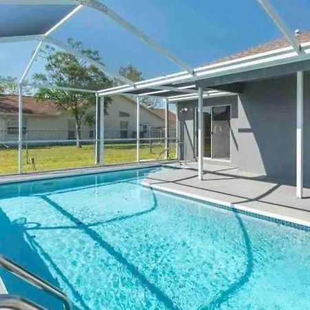 Manatee Oasis Weeki Wachee Family Fun Pool Home Spring Hill Exterior foto